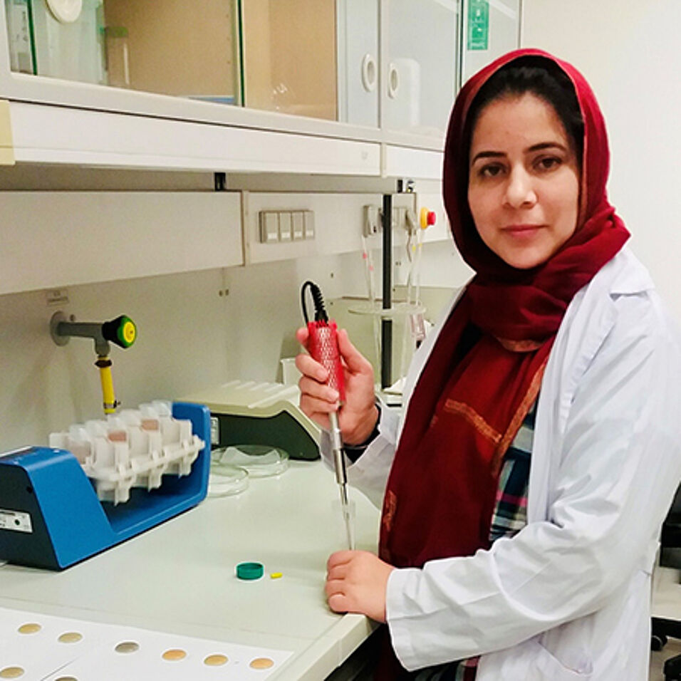 Mehwish Bibi (C) private